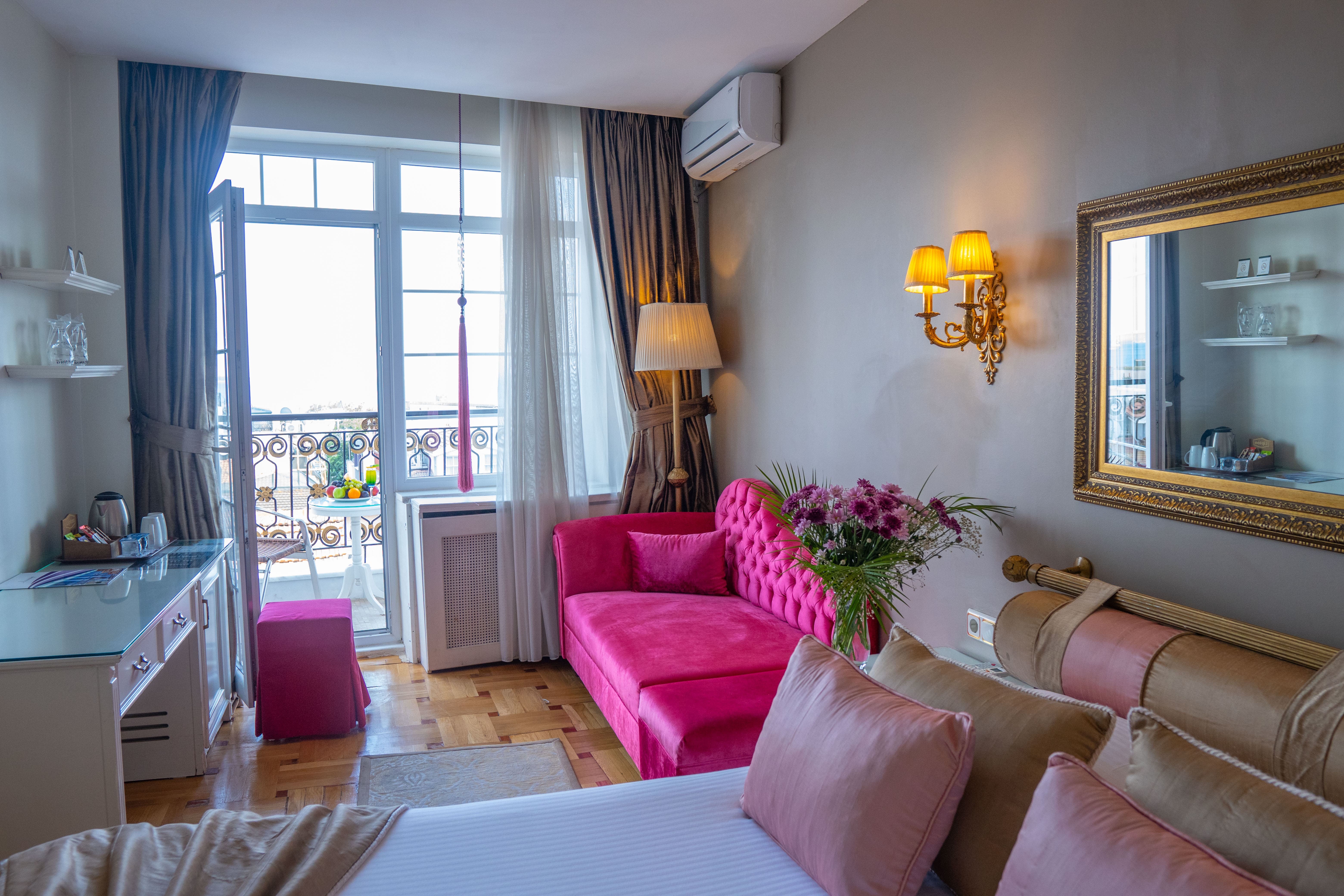 Elegance Double / Twin City or Sea view