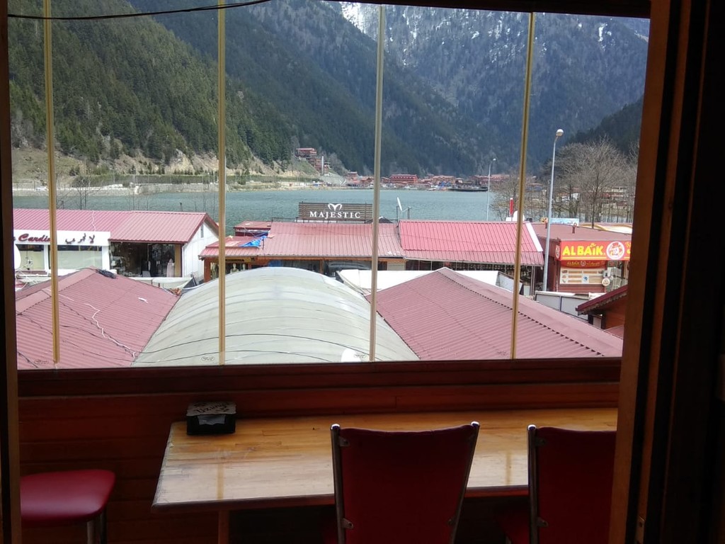 BEŞ EVLER APART 3+1 Göl Manzaralı Daire