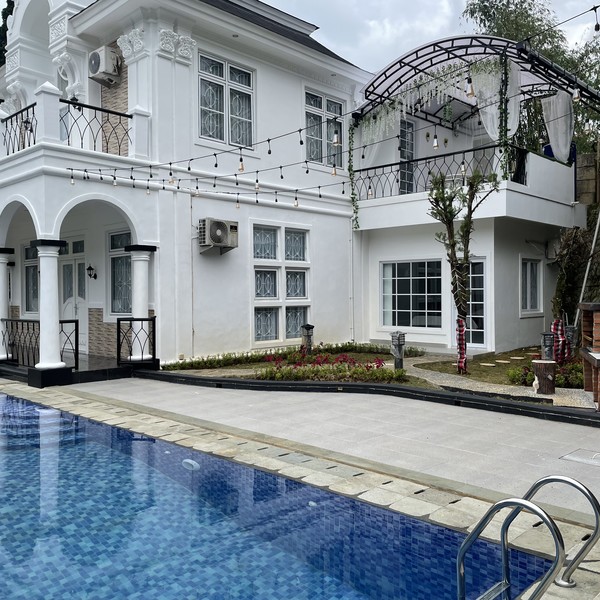Biệt thự số: ( CC7-24 ) Bốn phòng ngủ có hồ bơi riêng Mountain View