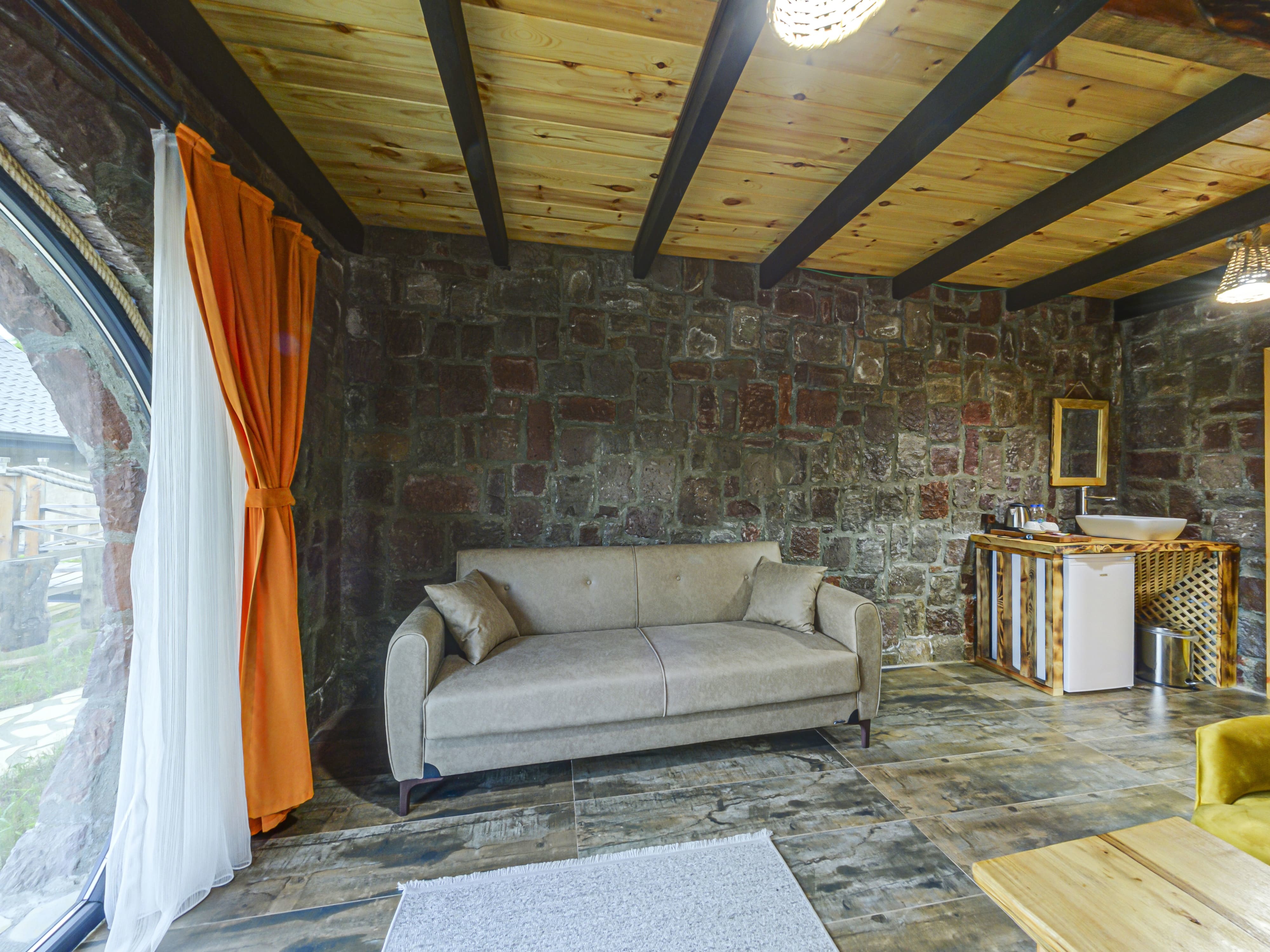 Stone House Dublex