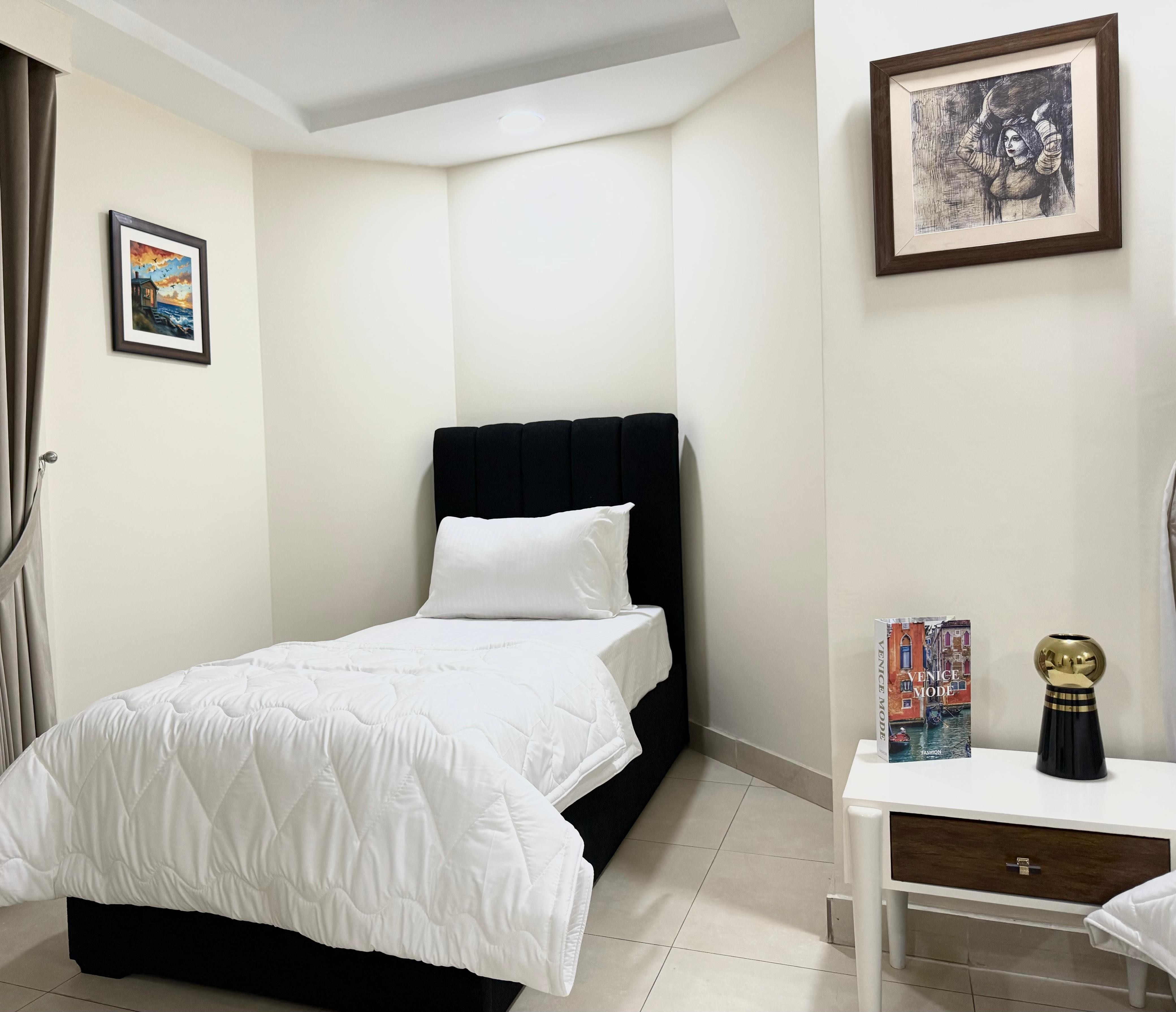 Triple Comfort Apartment – 1BR with Double & Single Bed