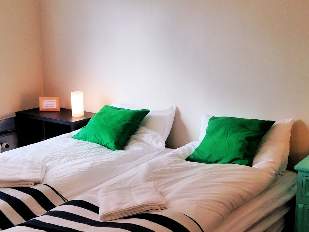 Refurinn Reykjavik Guesthouse Home