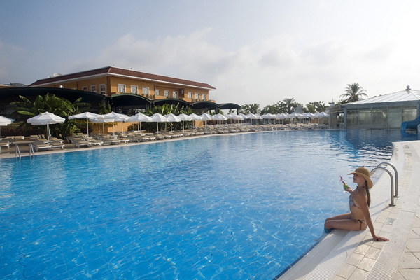 Antalya Crystal Hotels En Uygun Tatil Fiyatlari Tatilvitrini Com Da