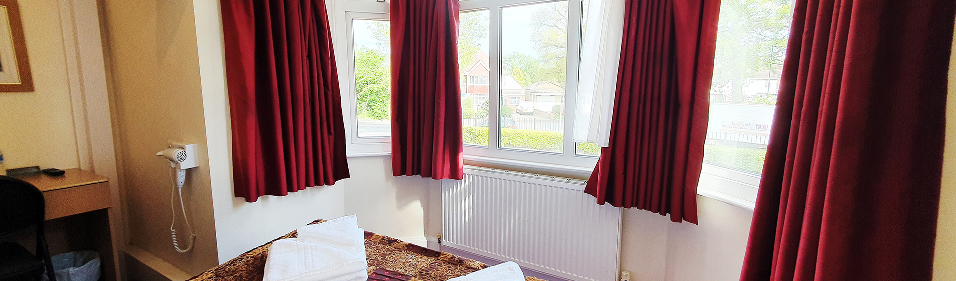 Birmingham Airport Hotel Stay And Park www.nec-birmingham-airport-hotel.co.uk